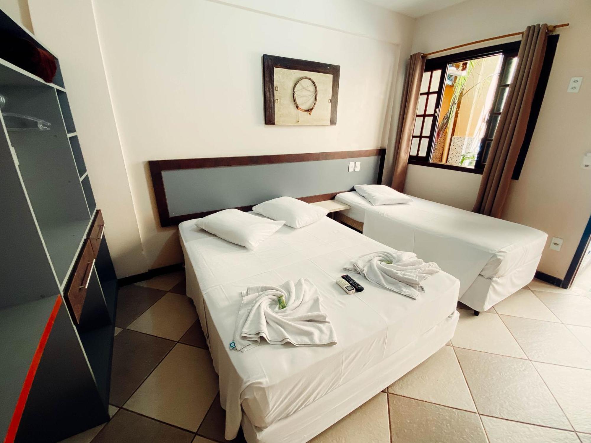Lonier Praia Inn Flats Vila do Abraao Exterior photo
