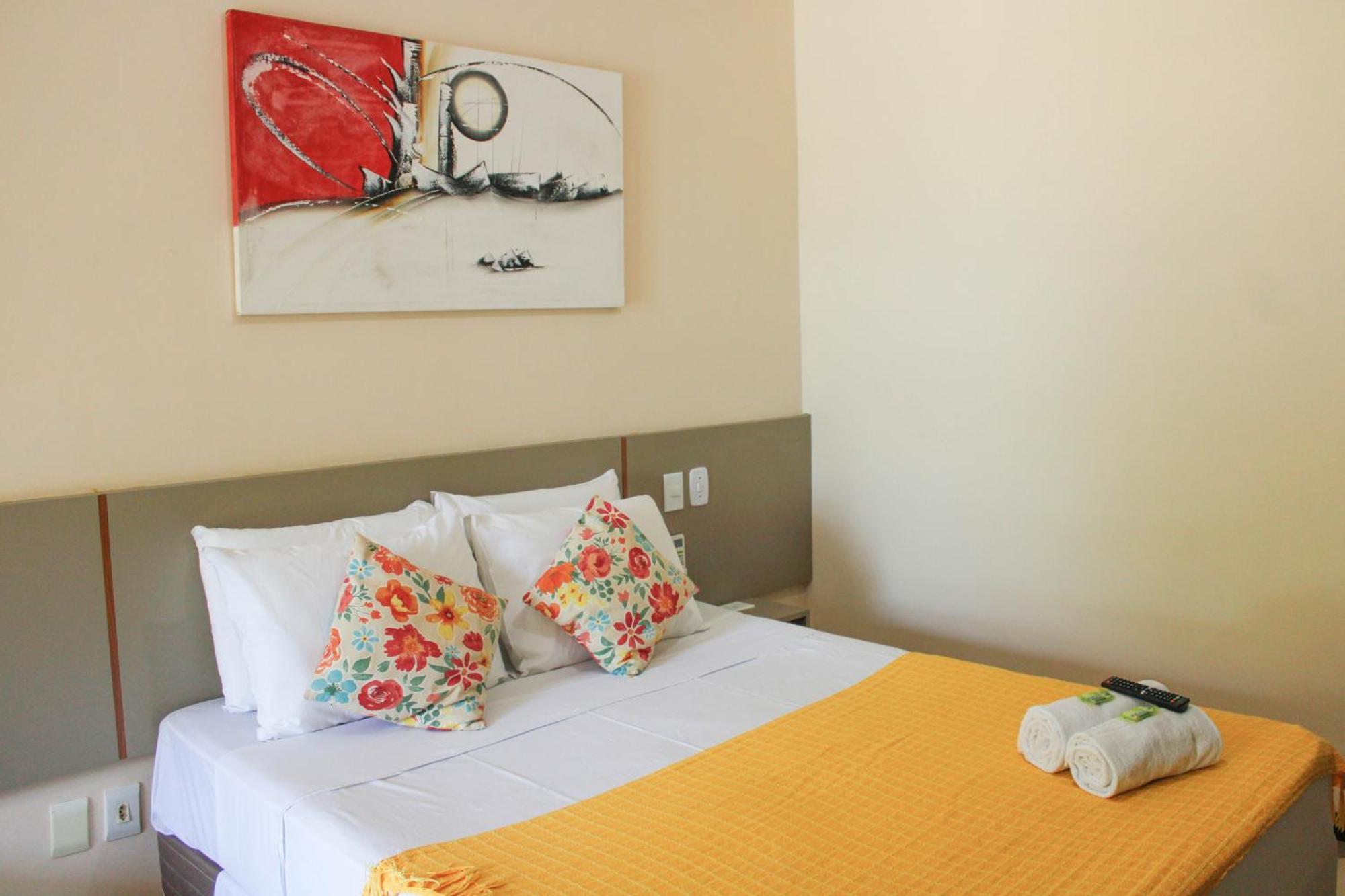 Lonier Praia Inn Flats Vila do Abraao Exterior photo