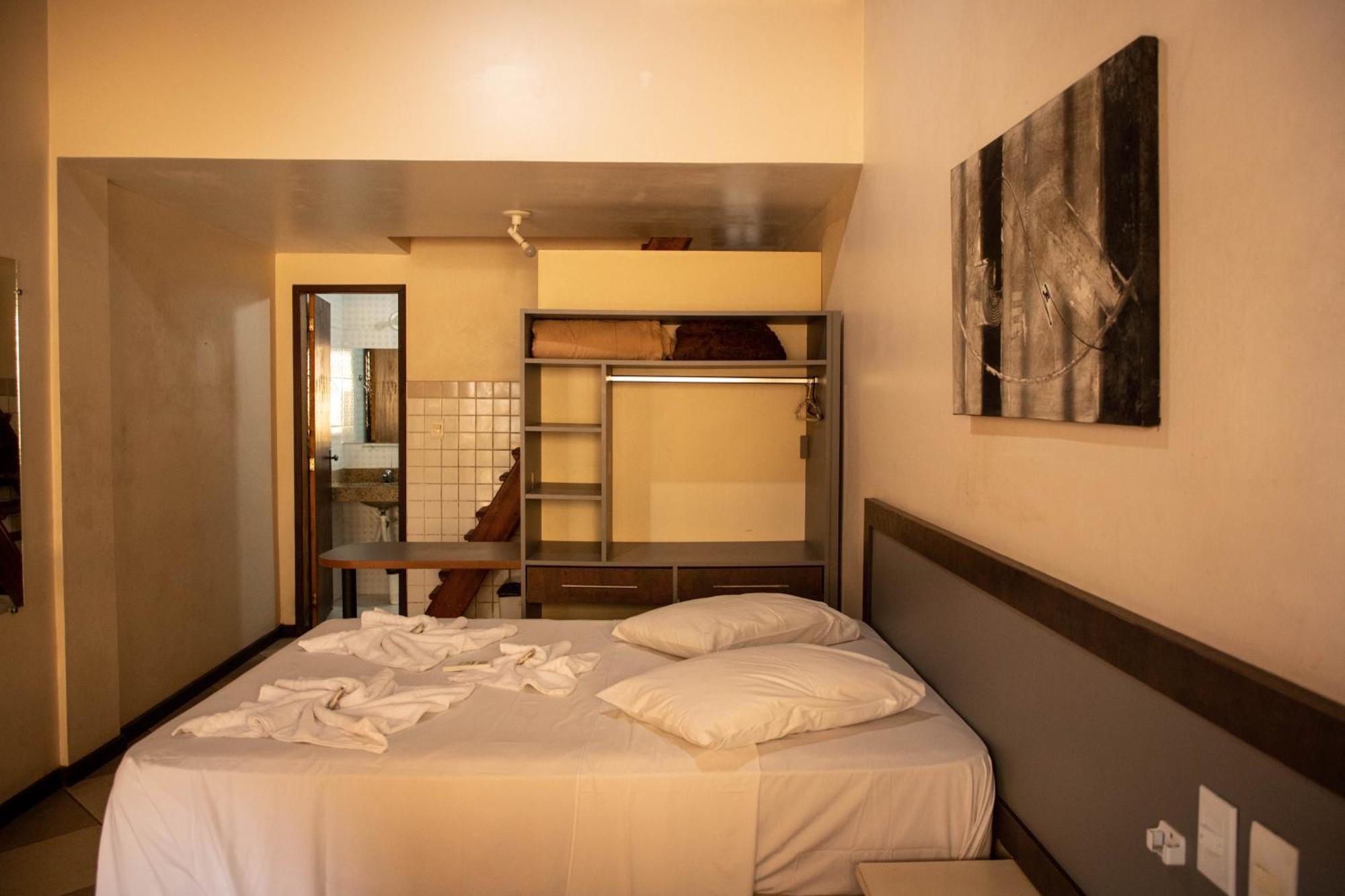 Lonier Praia Inn Flats Vila do Abraao Exterior photo